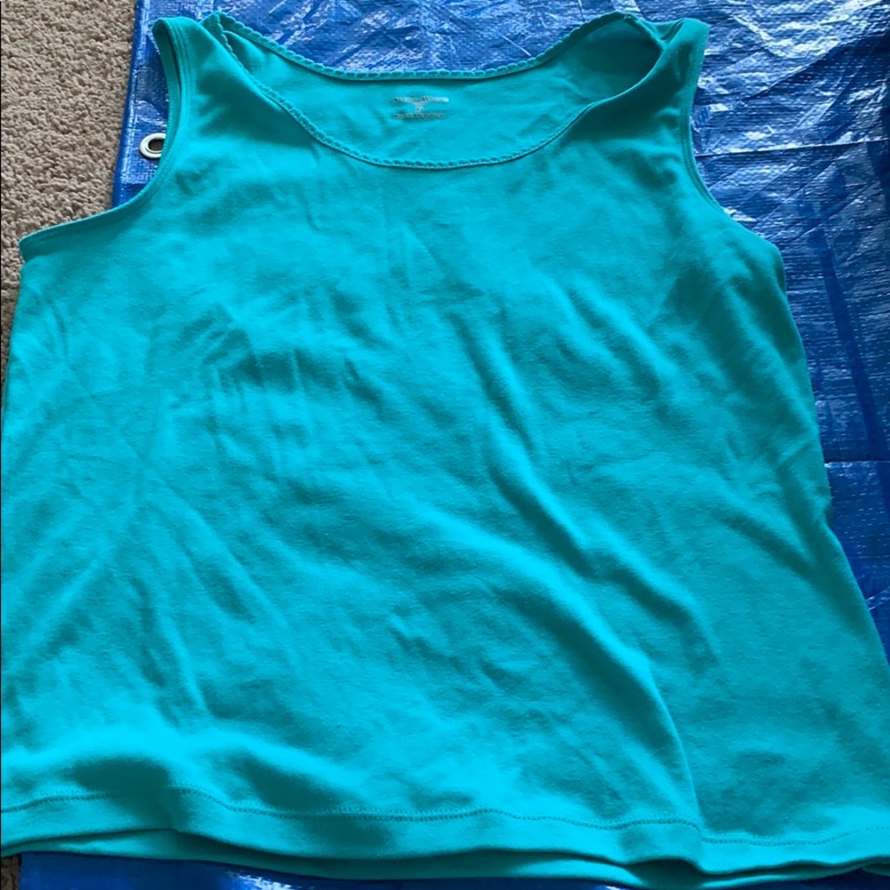 Muscle tees